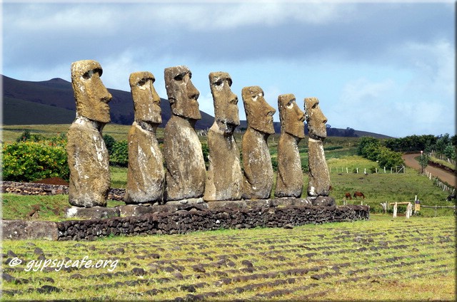 Ahu Akivi Rapa Nui