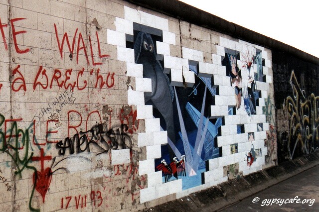 The Wall Pink Floyd Mural